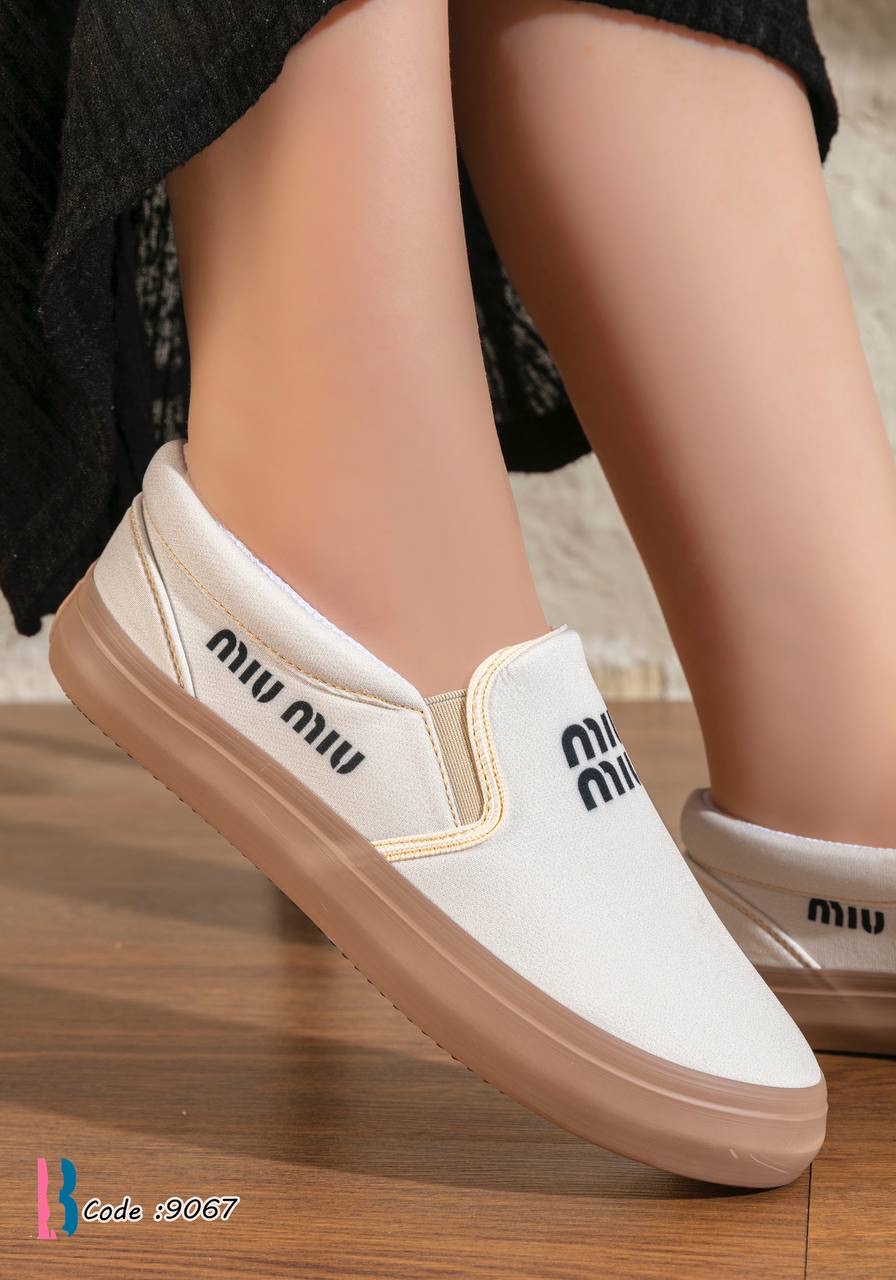 /public/uploads/photos/shares/Suzy shoes/IMG_4179.jpeg